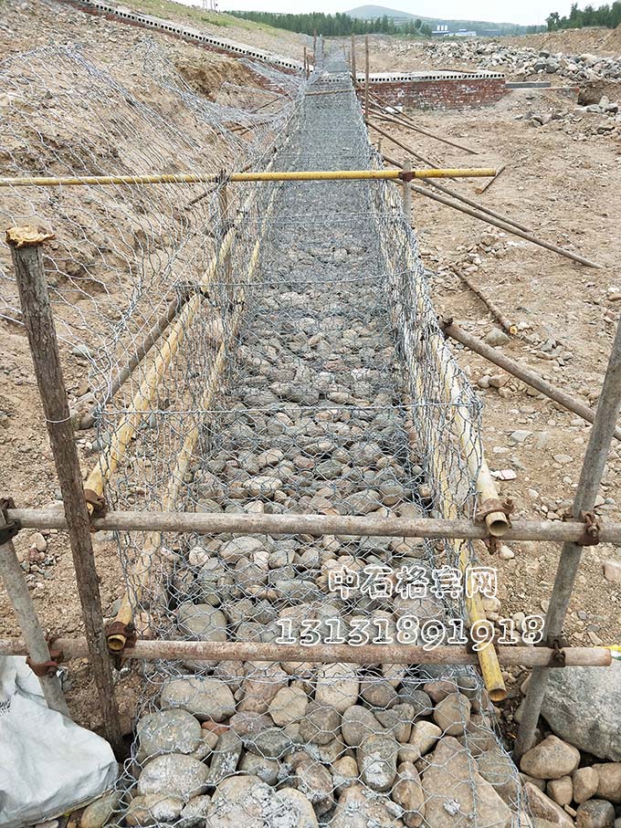 河道治理格賓石籠、鍍鋅格賓石籠13131891918